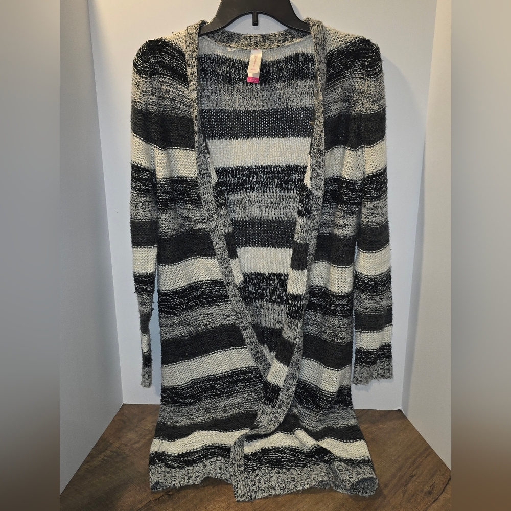 No Boundaries Black & White Striped Open-Front Cardigan